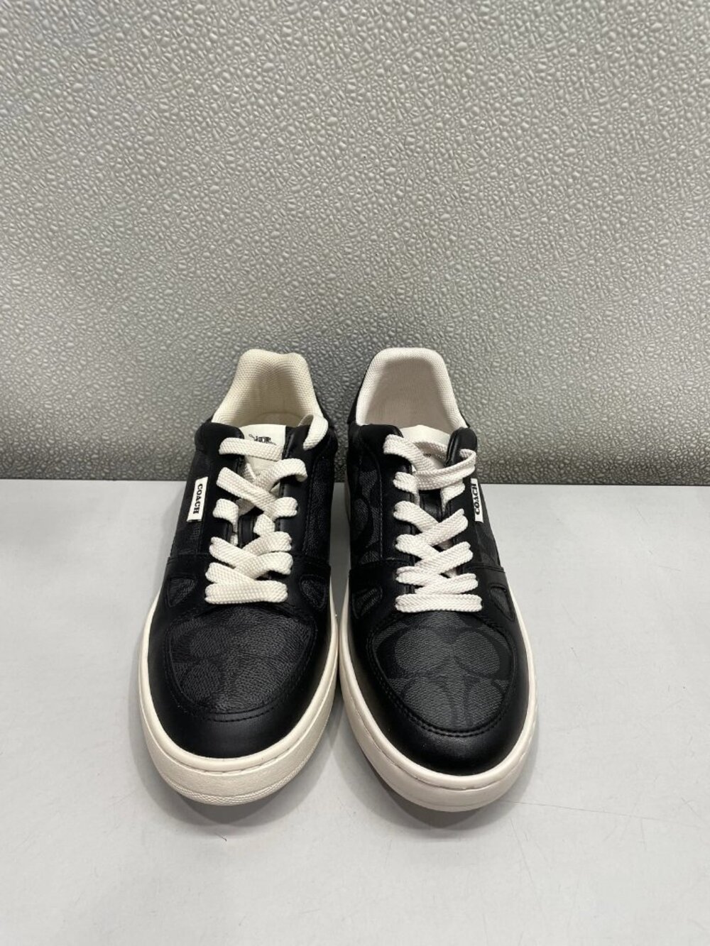 Coach Clip Court Low Top Sneaker In Signature Canvas Women's US 7.5B, Black - Picture 9 of 10